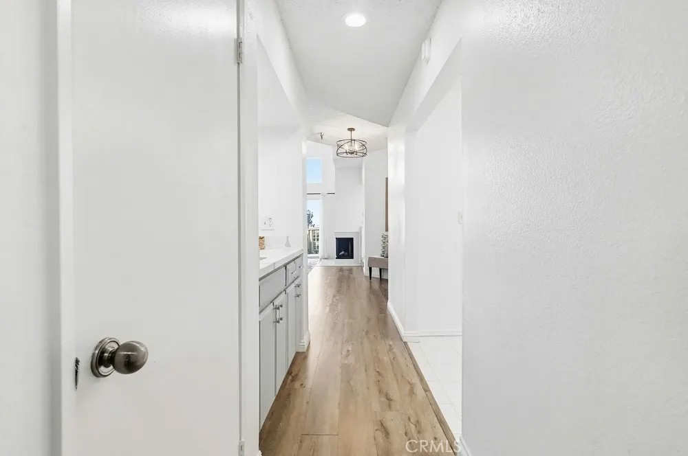 1450 Brett Place 305