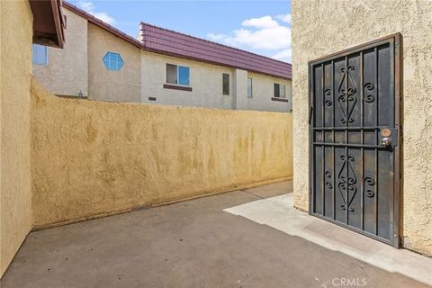 Tiny photo for 1700 E Avenue Q14 # 8, Palmdale, CA 93550 (MLS # PW25231653)