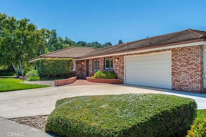 2198 Creekside