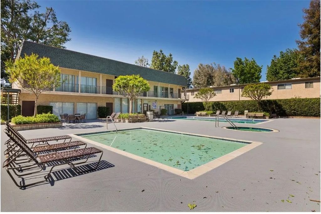 Photo of 17143 Roscoe #2, Northridge, CA 91325 (MLS # SR26004254)