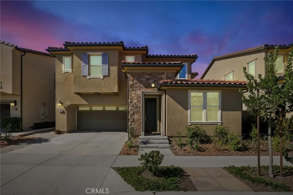 1883 Aliso Canyon Drive