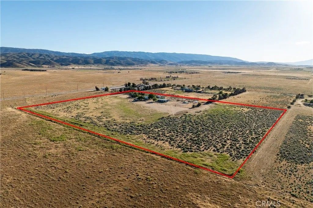 Photo of 22927 W Avenue D, Lancaster, CA 93536 (MLS # SR26090098)