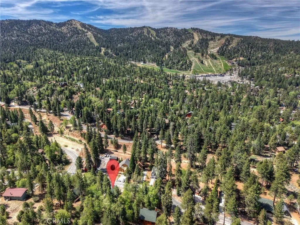 Photo of 43400 Sheephorn, Big Bear Lake, CA 92315 (MLS # IG26123661)