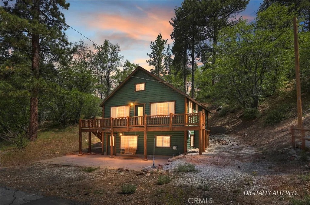 Photo of 43400 Sheephorn, Big Bear Lake, CA 92315 (MLS # IG26123661)