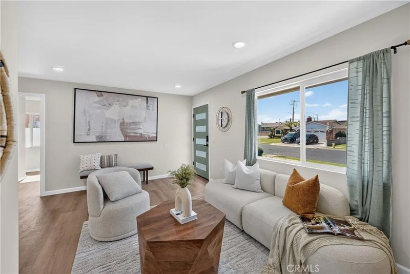 5516 Paraguay Dr