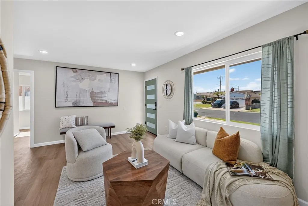 5516 Paraguay Dr