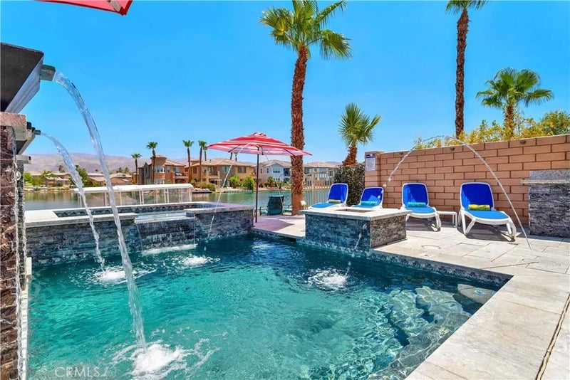 43196 Bacino Court