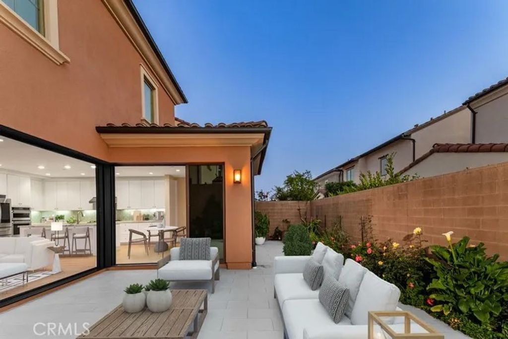 Photo of 107 Tritone, Irvine, CA 92602 (MLS # OC26096935)
