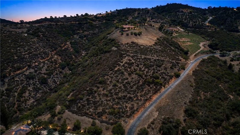 3104 Red Mountain Heights