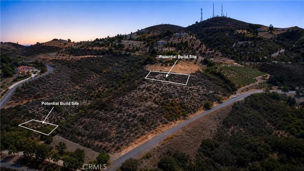 Photo of 3104 Red Mountain Heights, Fallbrook, CA 92028 (MLS # DW26172488)