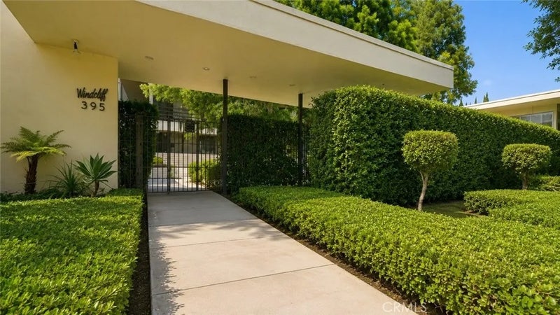395 Cliff Drive 106