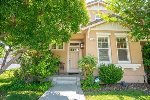 Photo of 11480 Autumn Glen Court, Porter Ranch, CA 91326 (MLS # SR25247886) Photo of 11480 Autumn Glen Court, Porter Ranch, CA 91326 (MLS # SR25247886)