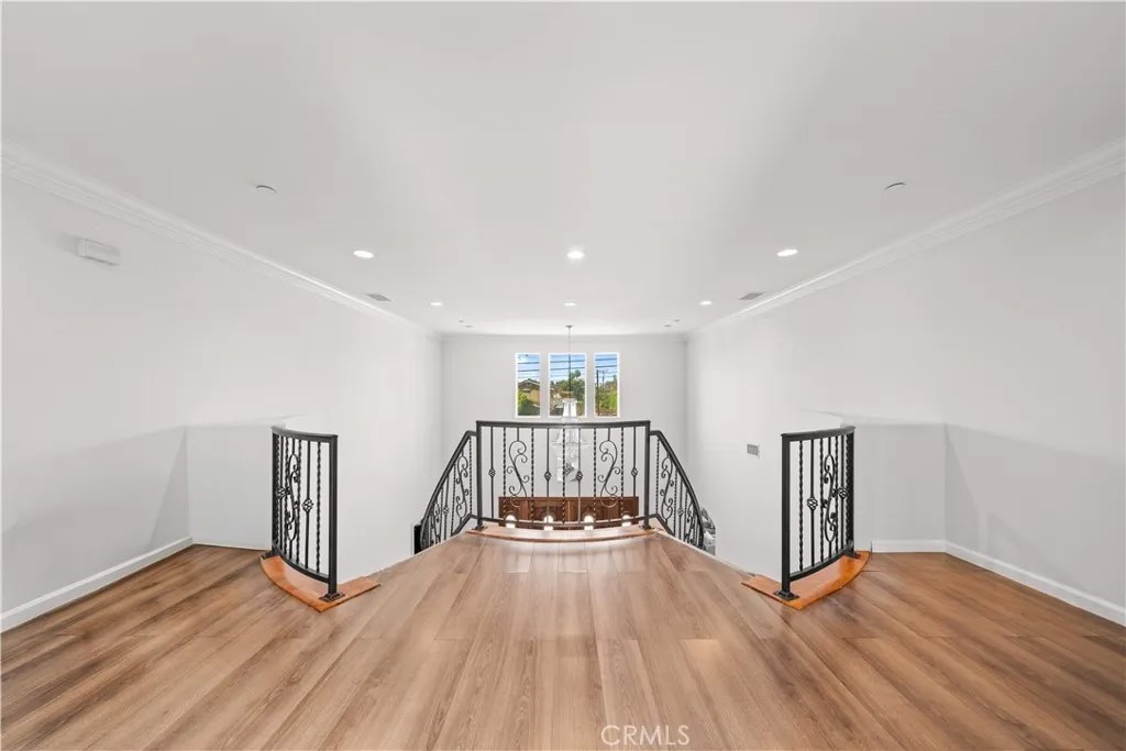 1621 Bryan Avenue