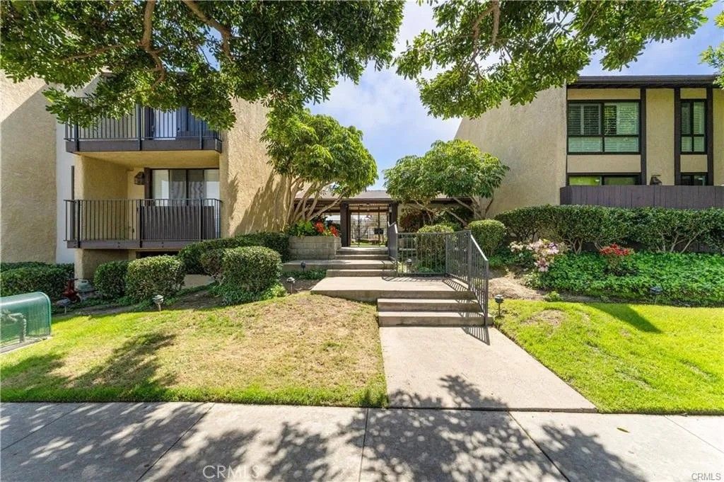 Photo of 3520 Maricopa Street #16, Torrance, CA 90503 (MLS # OC26103643)