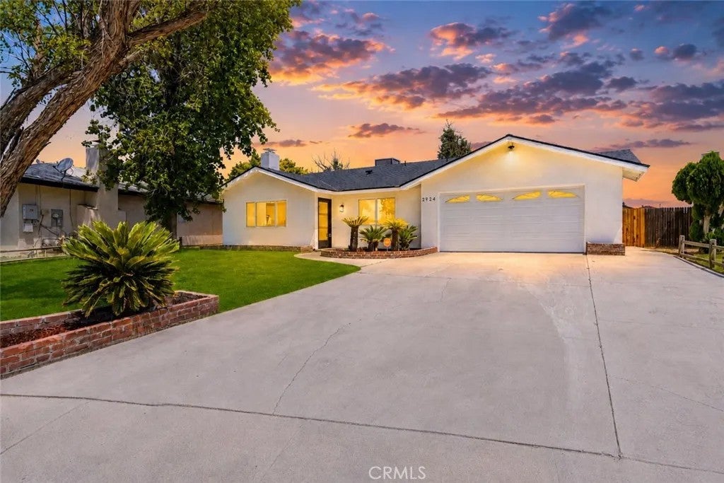 2924 Cedarwood