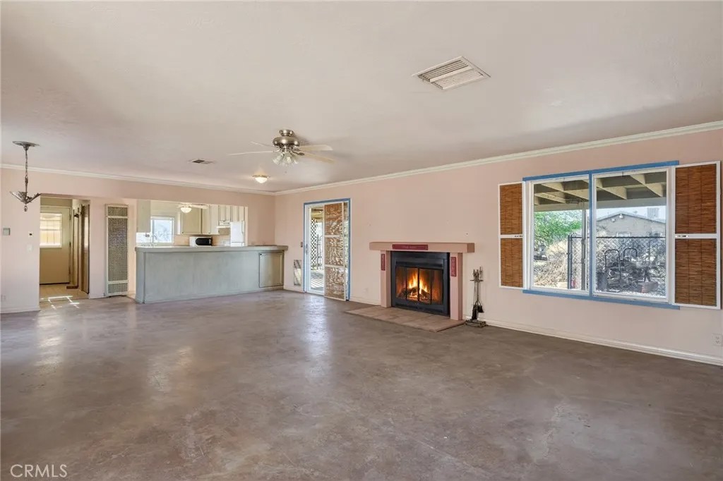 979 Old Woman Springs Road