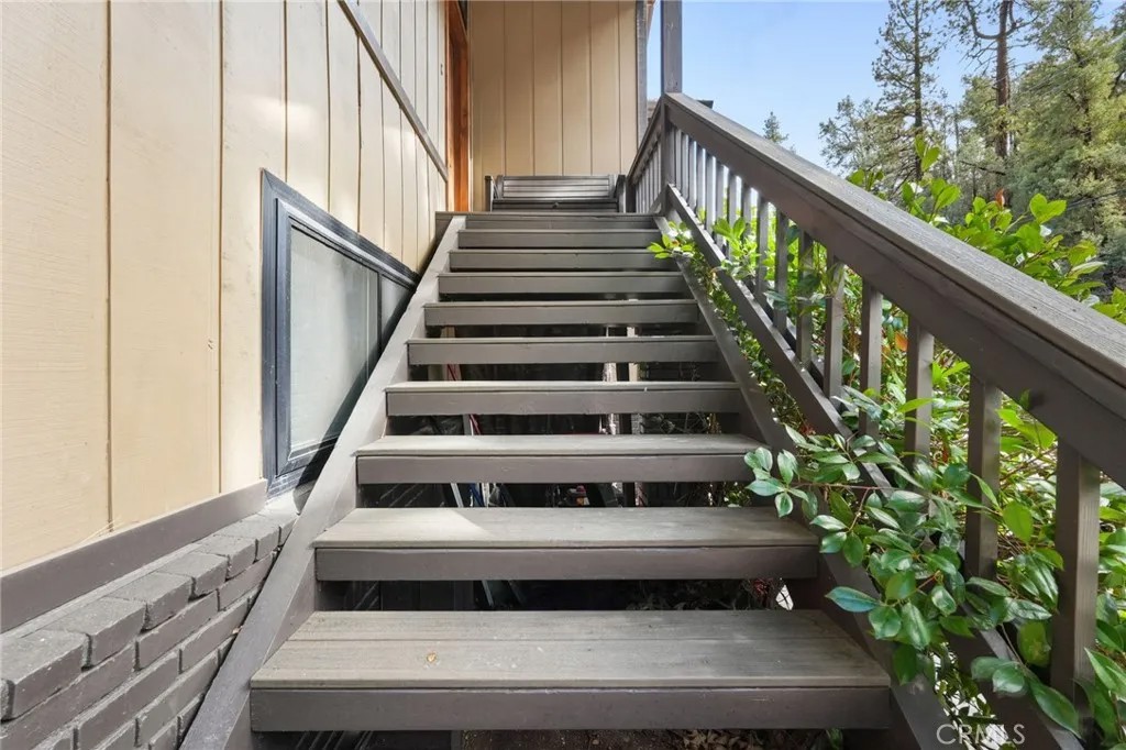 2316 Cedarwood Drive