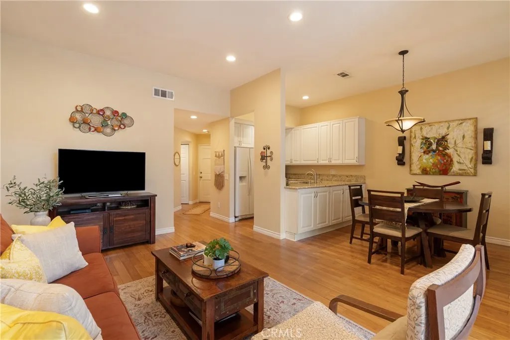 6 Brownfield Lane