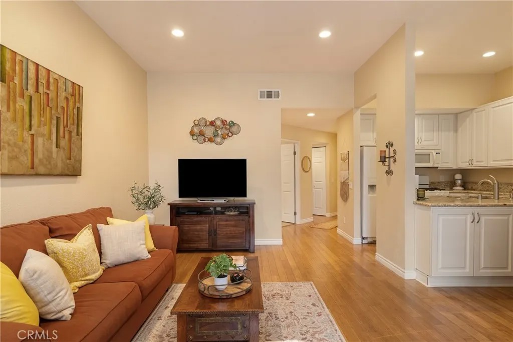 6 Brownfield Lane