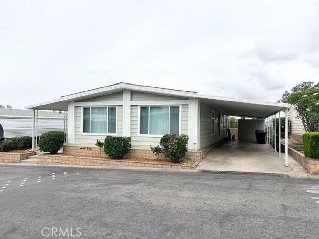 Photo of 3850 Atlantic Ave #212, Highlands, CA 92346 (MLS # IG26079985)