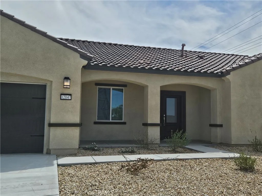 12147 Del Sur Street
