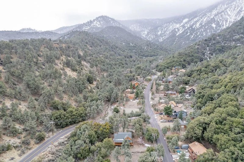 2304 Glacier Drive