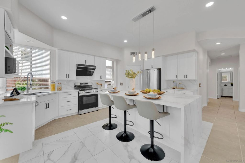 Photo of 11674 Scripps Creek, San Diego, CA 92131 (MLS # 260007920)