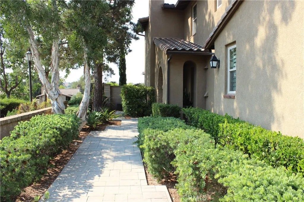 Photo of 7 Tuscany, Ladera Ranch, CA 92694 (MLS # OC26001206)