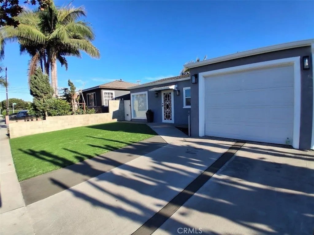 4108 W 164th