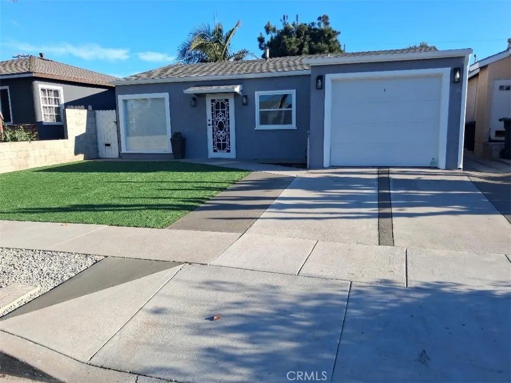 4108 W 164th