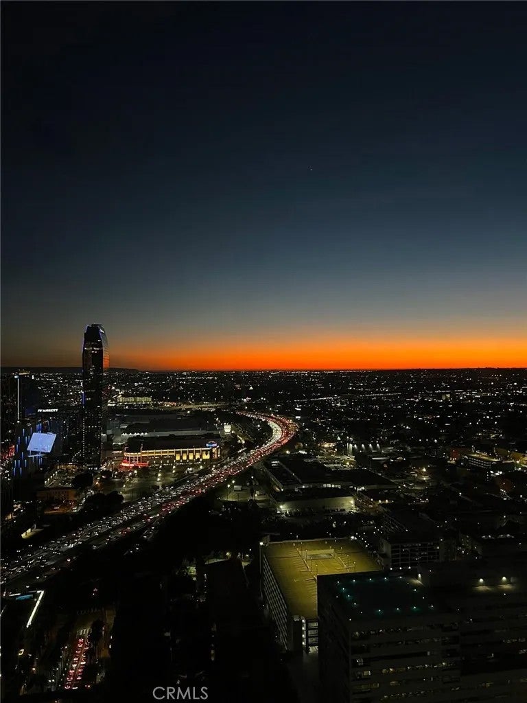 1100 Wilshire