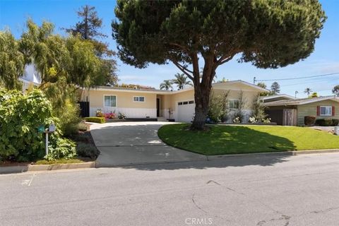 1438 Kurtz Oceanside CA 92054