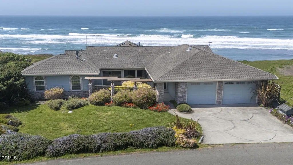 Photo of 32854 Ocean Meadows Circle, Fort Bragg, CA 95437 (MLS # C1-11316)