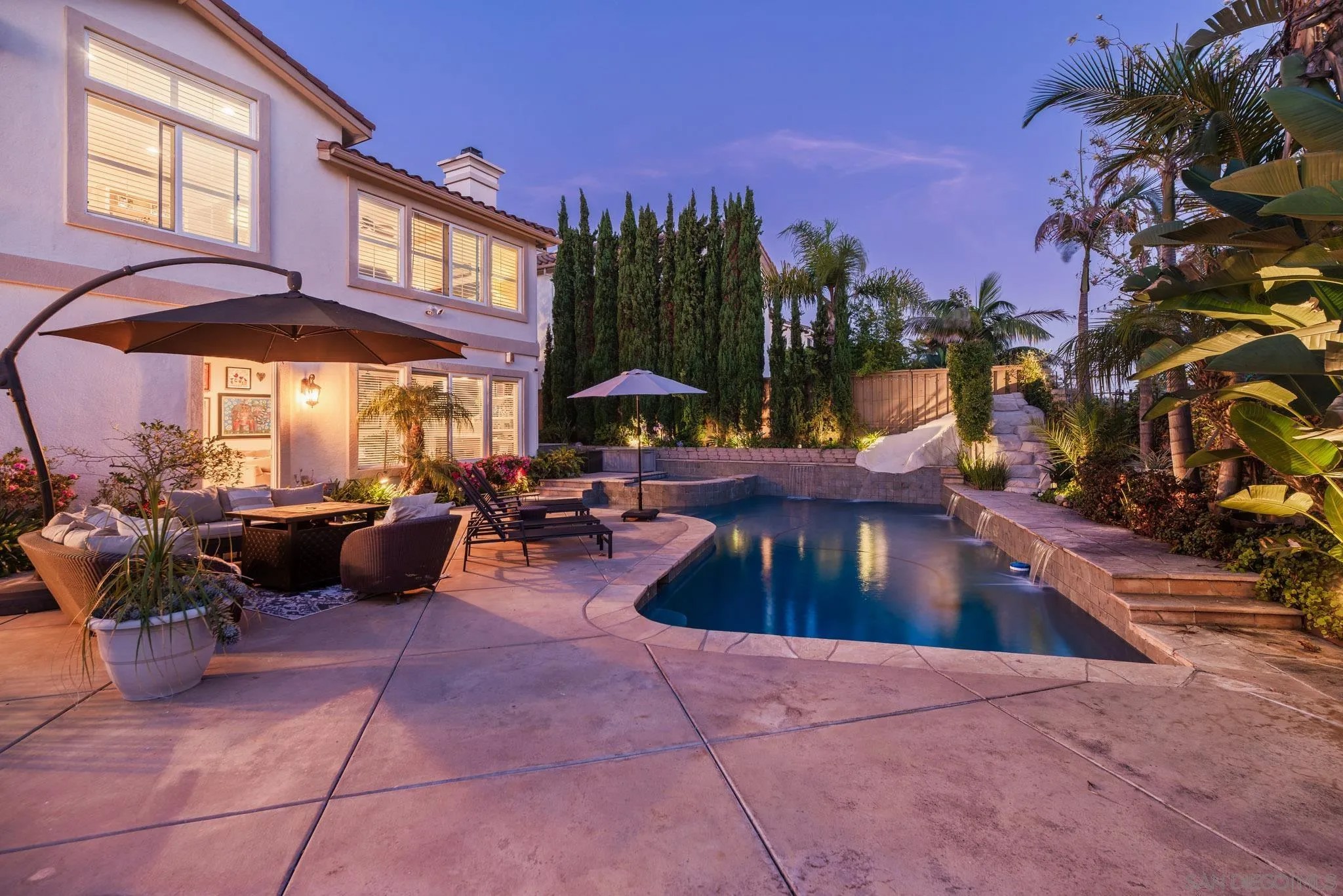 5255 Greenwillow Ln