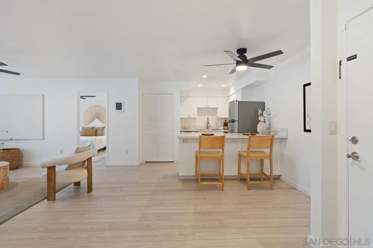 6955 Alvarado Rd 43