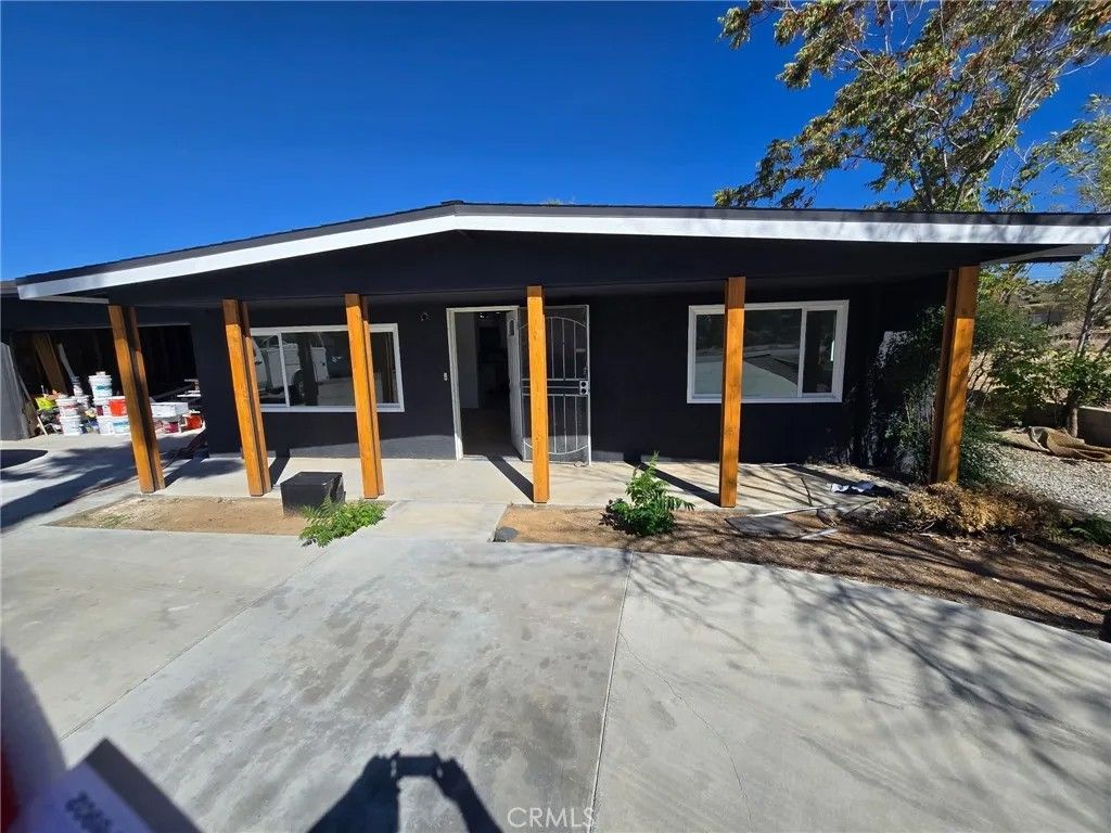 Photo of 7587 elk Trail, Yucca Valley, CA 92284 (MLS # IG26092186)