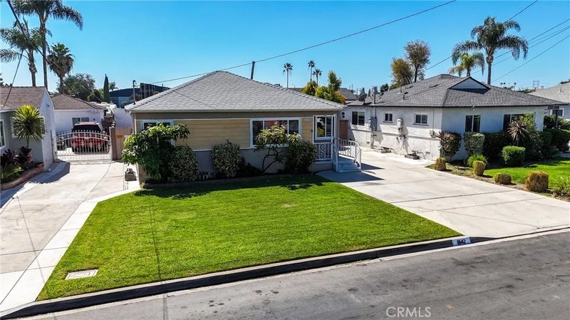 9142 Rendalia Street