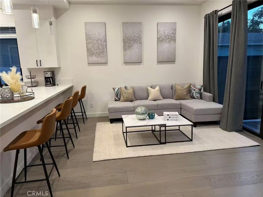 Photo of 1205 Manzanita St, Silver Lake, CA 90029 (MLS # WS26039353)