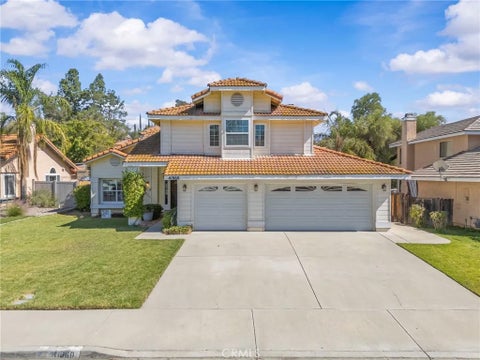 Photo of 41860 Skywood DR, Temecula, CA 92591 (MLS # SW26223201)