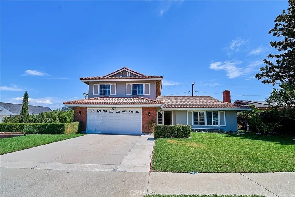 Photo of 1118 Clorinda DR, Diamond Bar, CA 91789 (MLS # OC26190153)