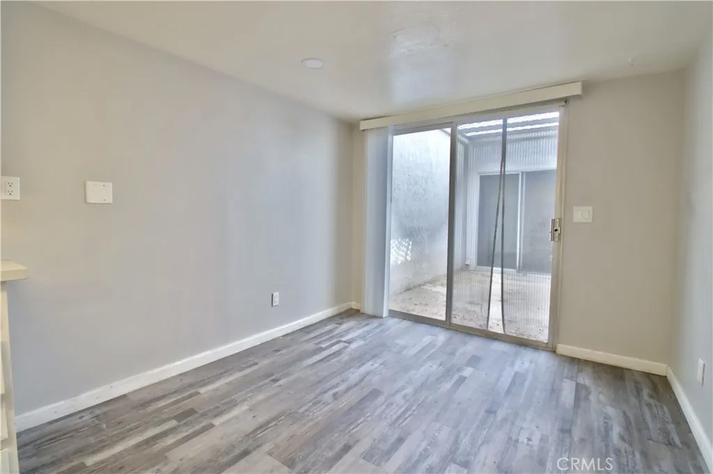 16465 Green Tree 14