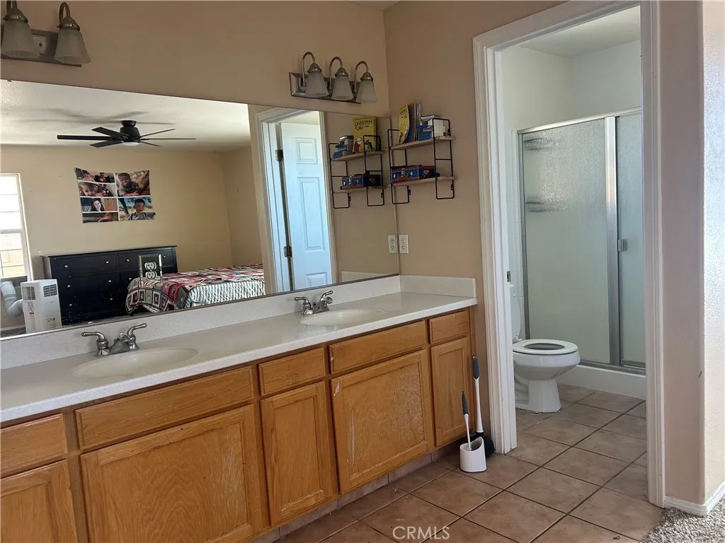 1301 W Willow