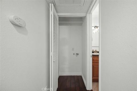 Tiny photo for 2507 E 15th Street #204, Long Beach, CA 90804 (MLS # PW25275451)