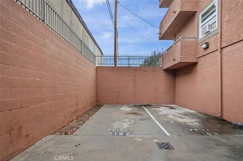 Tiny photo for 2507 E 15th Street #204, Long Beach, CA 90804 (MLS # PW25275451)