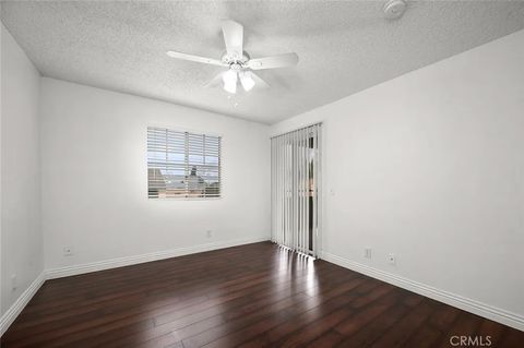 Tiny photo for 2507 E 15th Street #204, Long Beach, CA 90804 (MLS # PW25275451)