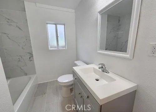 2310 Elm