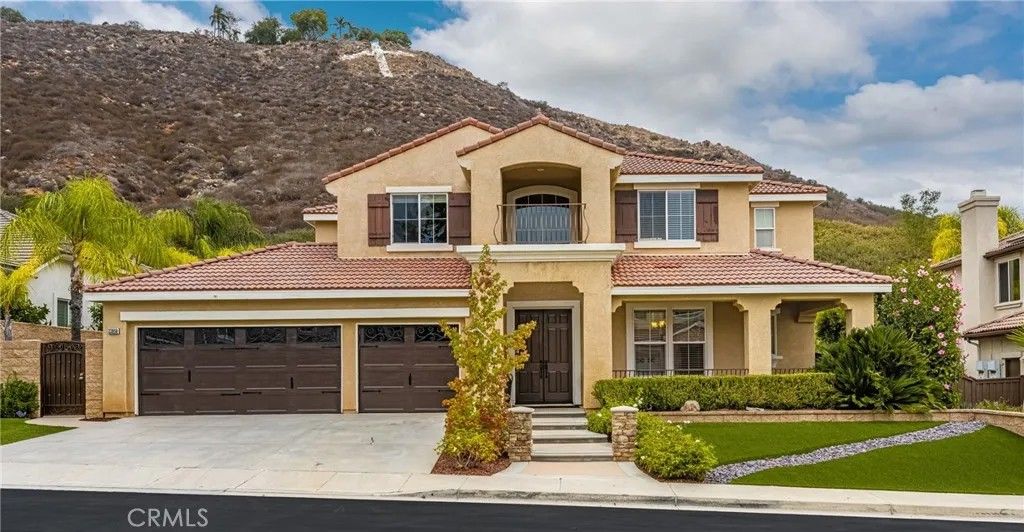 Photo of 23850 Hollingsworth Drive, Murrieta, CA 92562 (MLS # IG25183800)