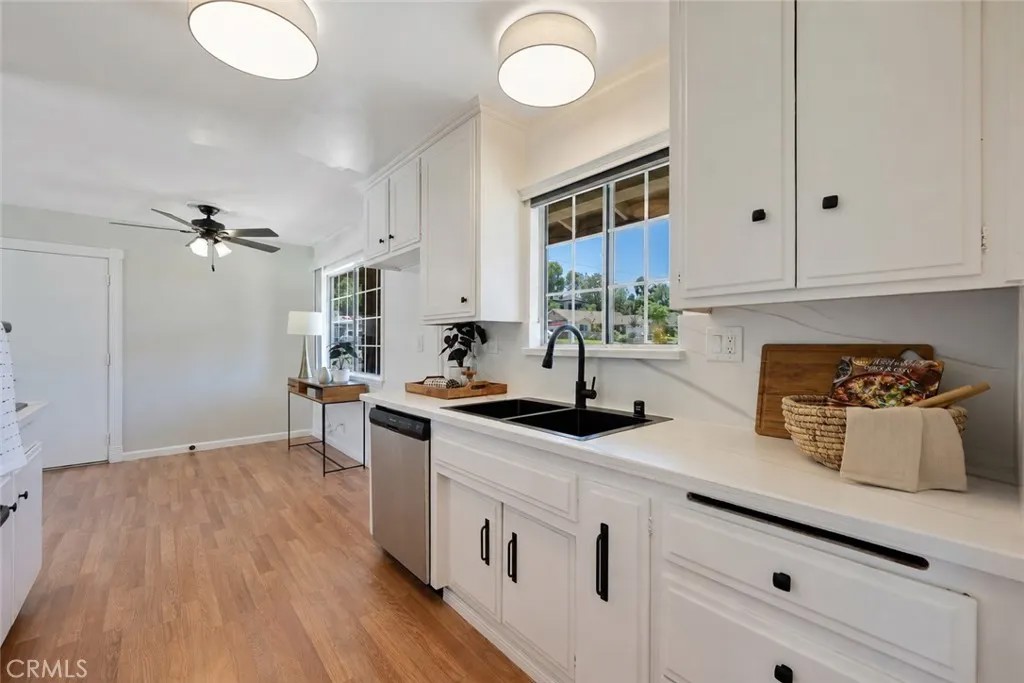 120 N Jerrilee