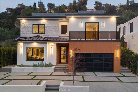 3720 Goodland Avenue Studio City CA 91604