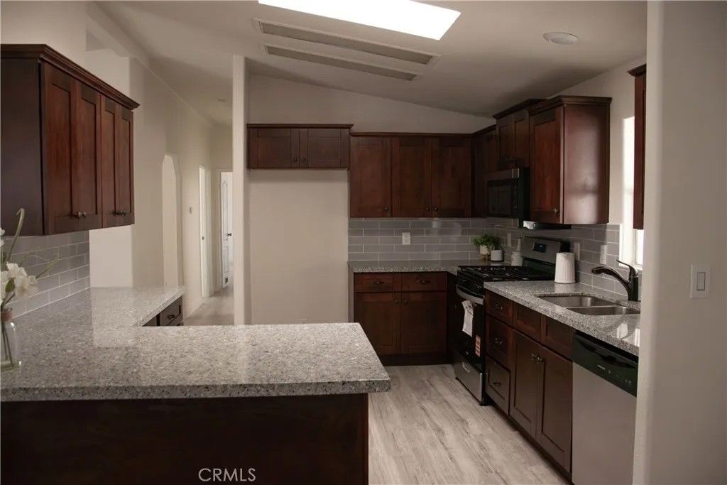 Photo of 1445 W Florida Ave, Hemet, CA 92543 (MLS # SW26029465)